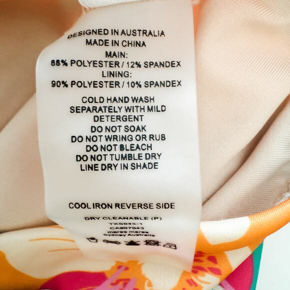 NWT Maree Maree One Shoulder Floral Print Ruffle Swimsuit US 6 Tropical Resort - Picture 6 of 7